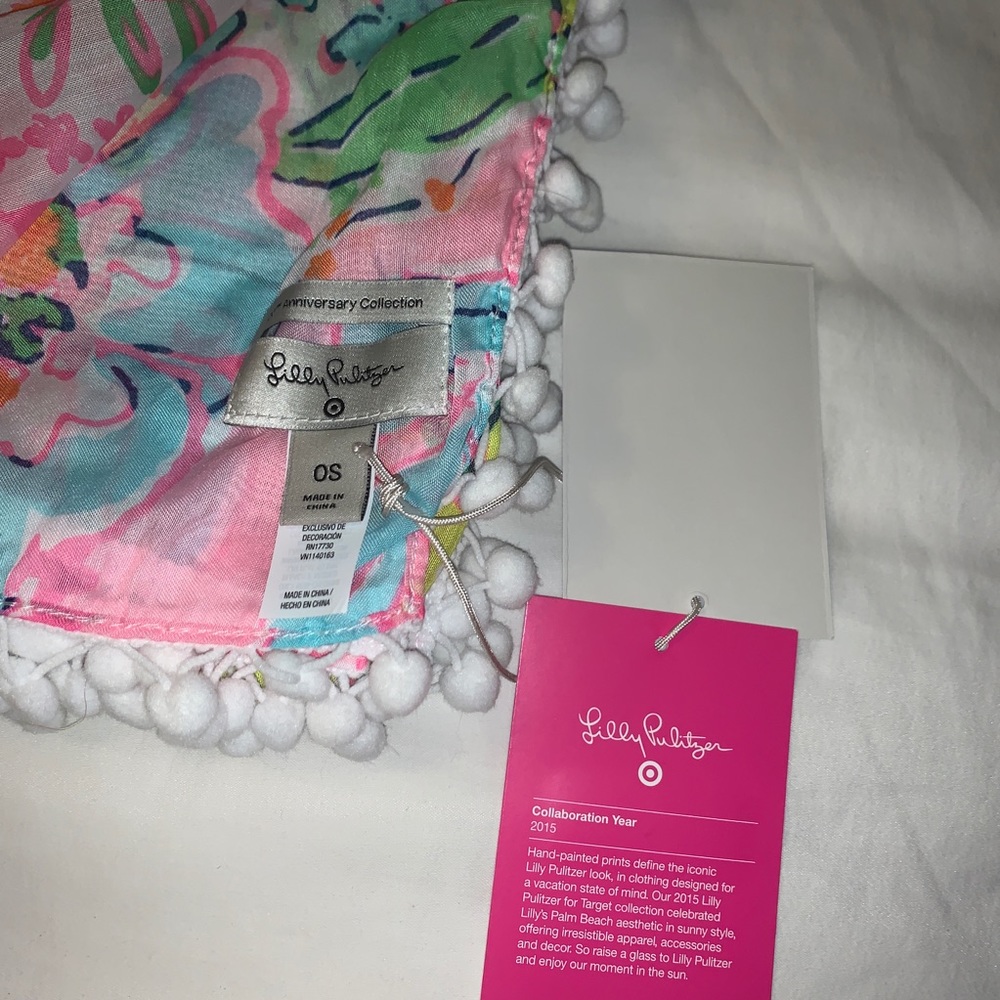 New Lilly Pulitzer Nosey Posie Scarf - Picture 2 of 3